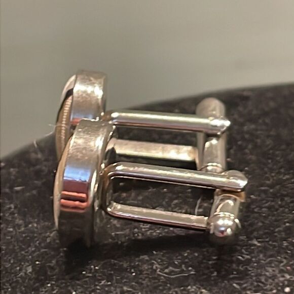 Vintage-1960s-pillbox cream/black geometric design silk bullet back cuff links - Picture 8 of 13